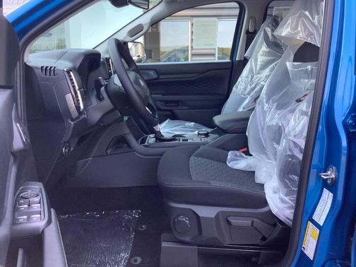 Velocity Blue Metallic 2026 Ford Ranger XLT