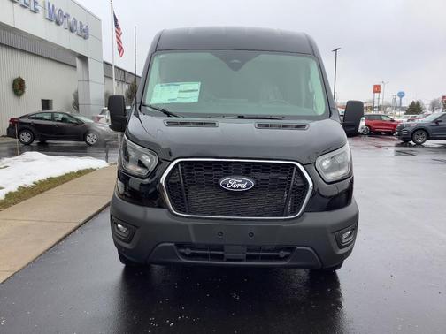 2026 Ford Transit-250 148 WB Medium Roof Cargo