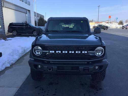 Carbonized Gray Metallic 2026 Ford Bronco Big Bend