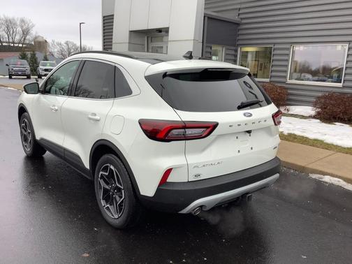 2026 Ford Escape Platinum