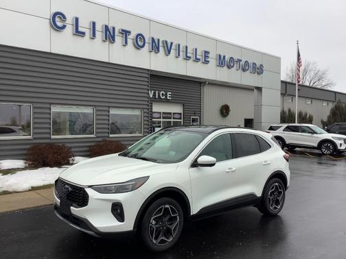 2026 Ford Escape Platinum