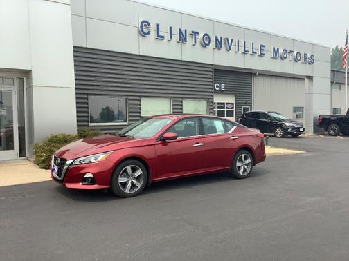 Scarlet Ember 2020 Nissan Altima 2.5 SL