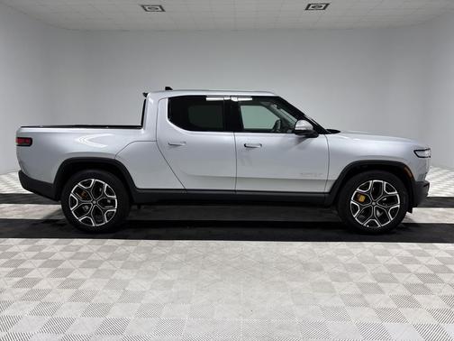 2023 Rivian R1T Adventure Quad Motor Large Pack
