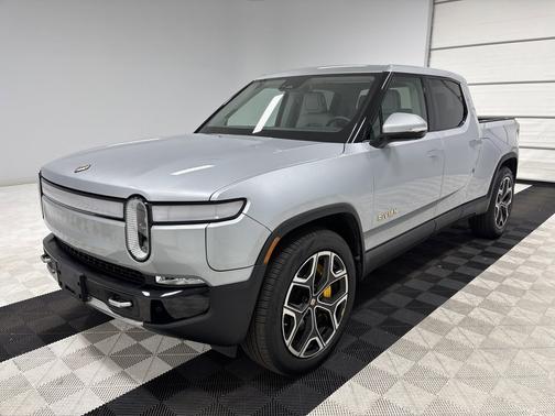 2023 Rivian R1T Adventure Quad Motor Large Pack