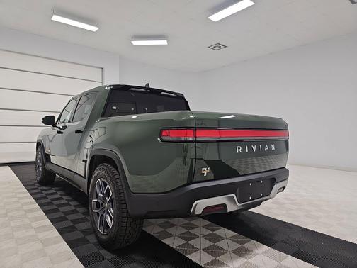 2022 Rivian R1T Launch Edition