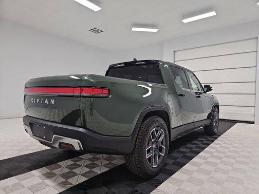 2022 Rivian R1T Launch Edition