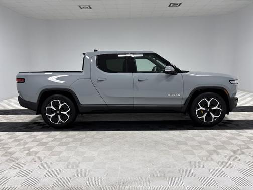 2023 Rivian R1T Adventure Quad Motor Large Pack