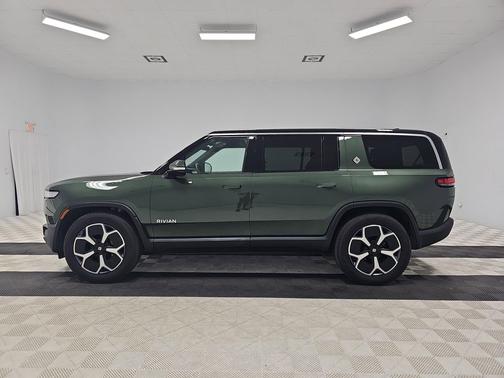 Forest Green 2023 Rivian R1S Adventure Package