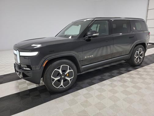 2023 Rivian R1S Launch Edition