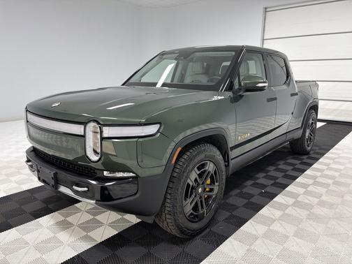 2023 Rivian R1T Adventure Quad Motor Large Pack