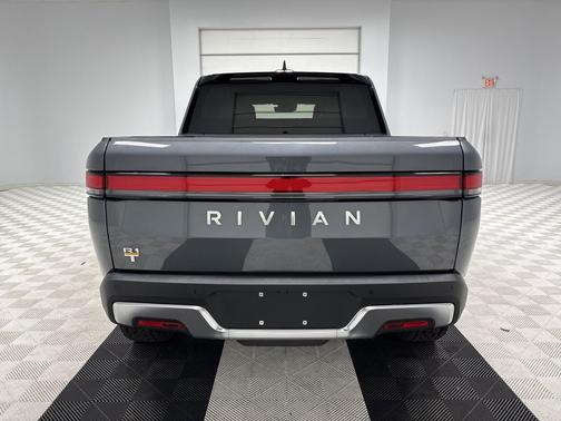 2023 Rivian R1T Adventure Quad Motor Large Pack