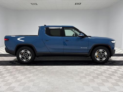 2023 Rivian R1T Adventure Quad Motor Large Pack