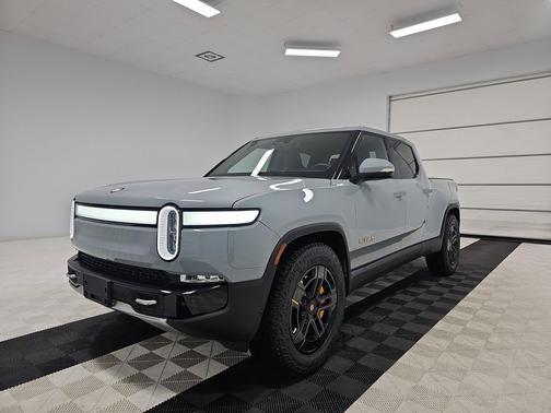 2023 Rivian R1T Adventure Quad Motor Large Pack
