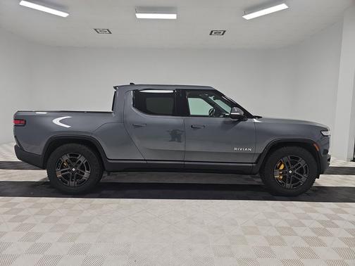 2023 Rivian R1T Adventure Quad Motor Large Pack