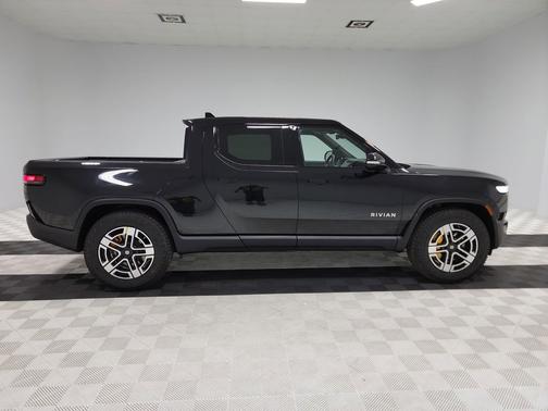 2022 Rivian R1T Adventure