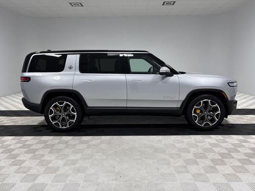 2023 Rivian R1S Launch Edition