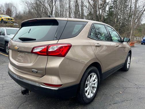 2018 Chevrolet Equinox LS