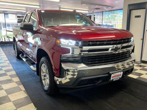 Cajun Red Tintcoat 2019 Chevrolet Silverado 1500 LT