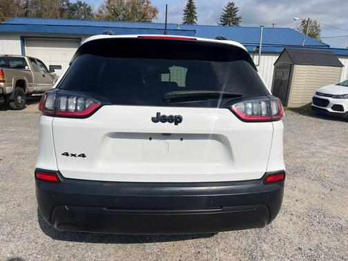 2023 Jeep Cherokee Altitude