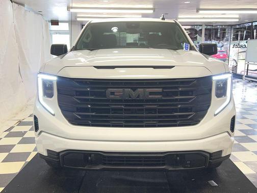 Summit White 2024 GMC Sierra 1500 Pro