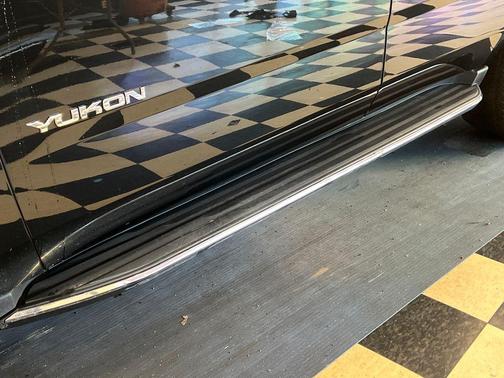 Onyx Black 2019 GMC Yukon SLT Standard Edition