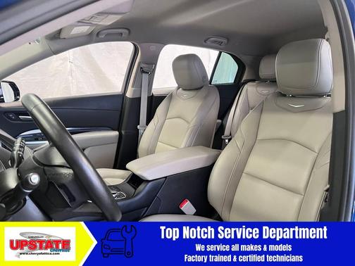 2023 Cadillac XT4 Luxury