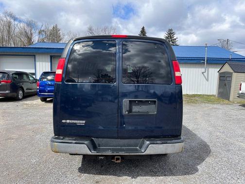 2014 Chevrolet Express 2500 LT