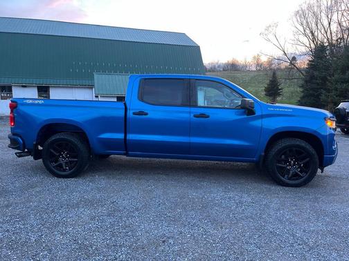 Glacier Blue Metallic 2023 Chevrolet Silverado 1500 Custom