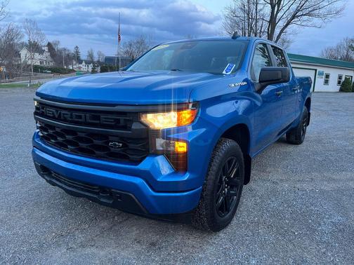 Glacier Blue Metallic 2023 Chevrolet Silverado 1500 Custom