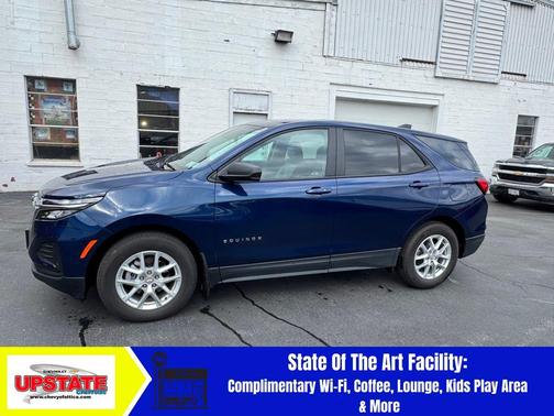 2023 Chevrolet Equinox LS