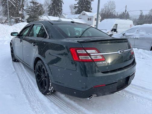 2016 Ford Taurus SEL