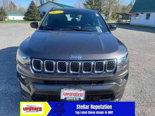 Gray 2024 Jeep Compass Latitude