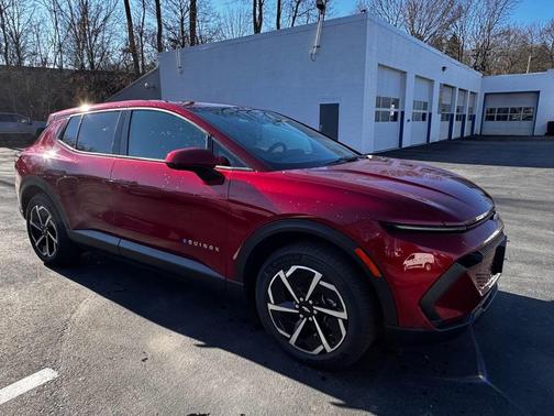 Radiant Red Tintcoat 2026 Chevrolet Equinox EV LT