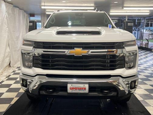 Summit White 2024 Chevrolet Silverado 2500 LT