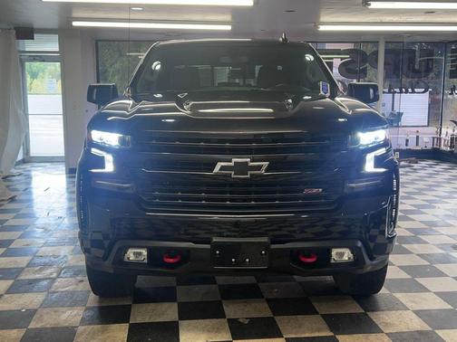Black 2021 Chevrolet Silverado 1500 LT Trail Boss