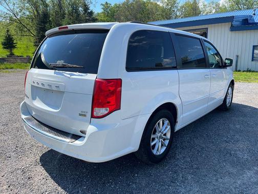 Bright White Clearcoat 2016 Dodge Grand Caravan SXT