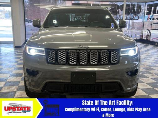 2021 Jeep Grand Cherokee Laredo