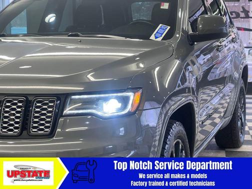 2021 Jeep Grand Cherokee Laredo