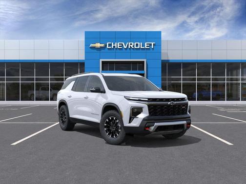 Polar White Tricoat 2026 Chevrolet Traverse AWD Z71