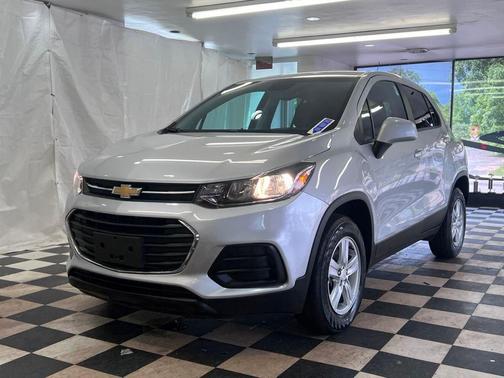 2022 Chevrolet Trax LS