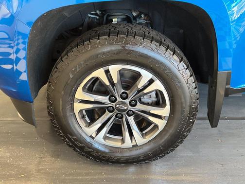 Bright Blue Metallic 2021 Chevrolet Colorado Z71