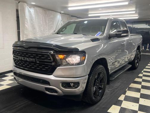 Billet Silver Metallic Clearcoat 2022 RAM 1500 Big Horn/Lone Star