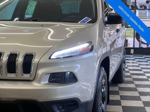 2014 Jeep Cherokee Sport