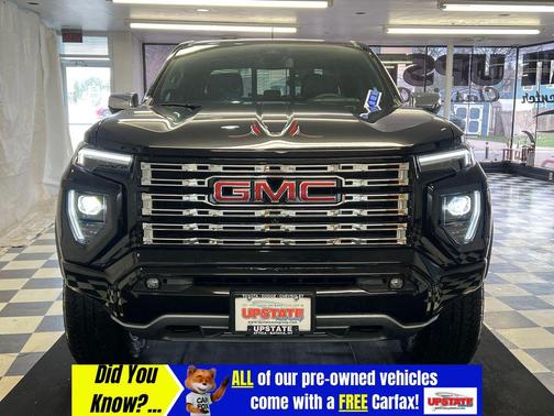 Onyx Black 2025 GMC Canyon Denali