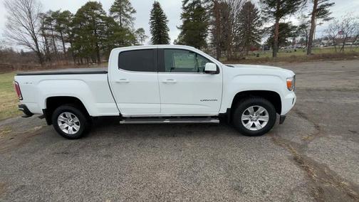 Summit White 2018 GMC Canyon SLE