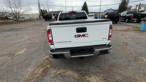 Summit White 2018 GMC Canyon SLE
