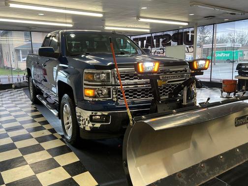 Deep Ocean Blue Metallic 2015 Chevrolet Silverado 1500 1LT
