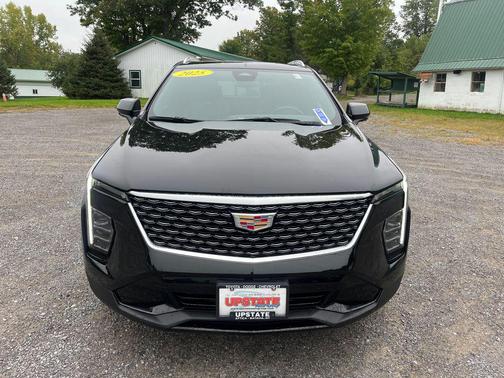 Stellar Black Metallic 2025 Cadillac XT4 Premium Luxury