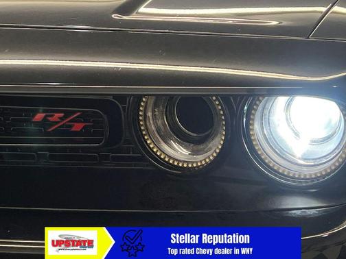 Pitch Black Clearcoat 2017 Dodge Challenger R/T 392