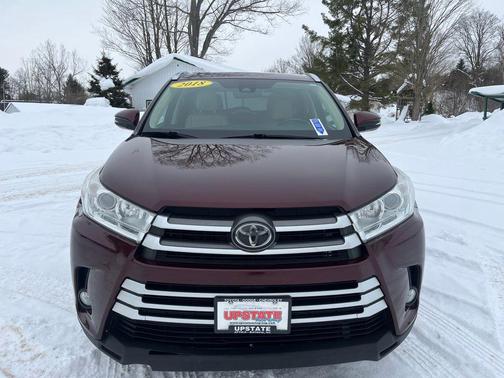 Ooh La La Rouge Mica 2018 Toyota Highlander XLE